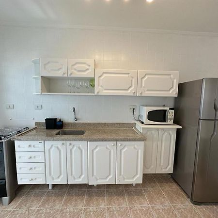 Ap 1! Super Aconchegante, Apenas 250 Metros Da Praia Da Enseada! 과루자 외부 사진